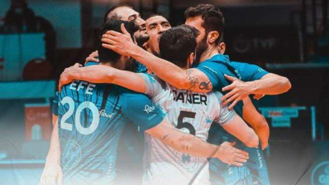 Halkbank Yarı Finale Yükseldi